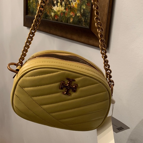 SOLD⛔️Authentic TORY BURCH Quilted leather logo zip top Crosby - Picture 15 of 16